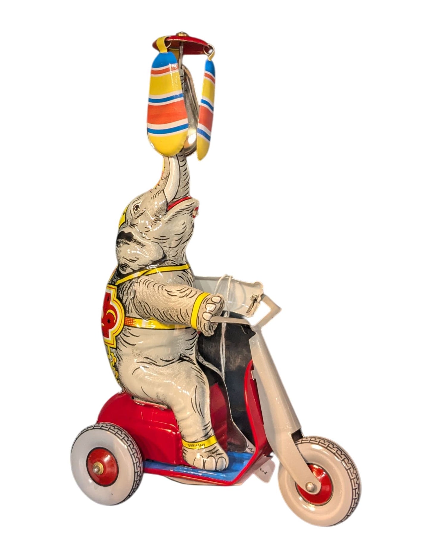 TIN ELEPHANT TOY