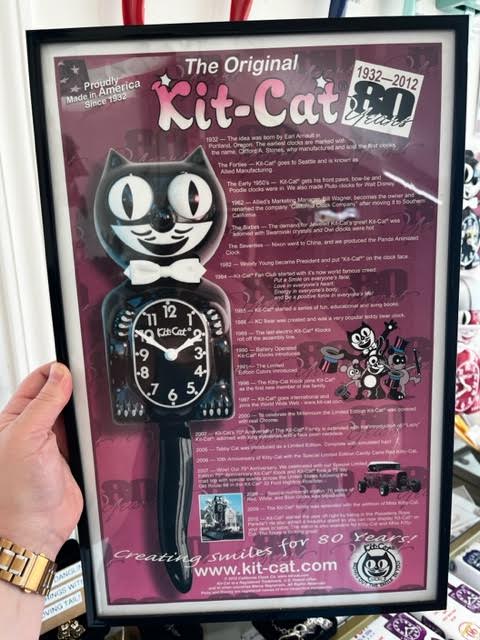 BLACK GENTLEMAN KIT CAT CLOCK