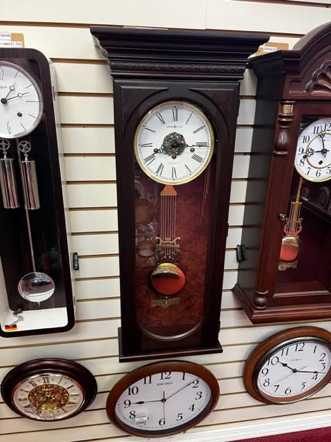 "Earnest" mechanical chiming wall clock with pendulum