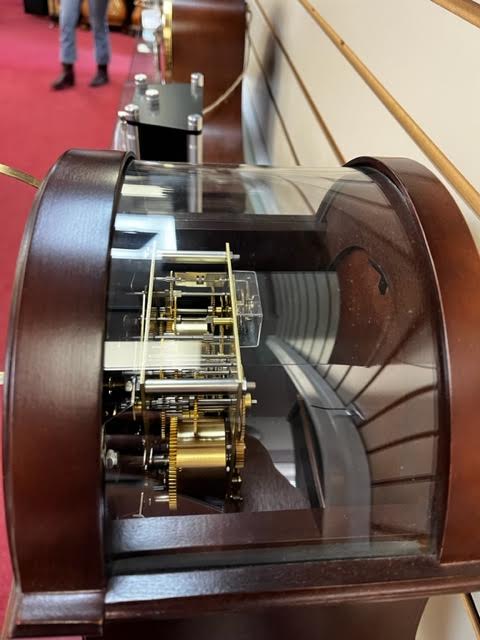 "Barrett" 8-day key wind chiming mantle clock
