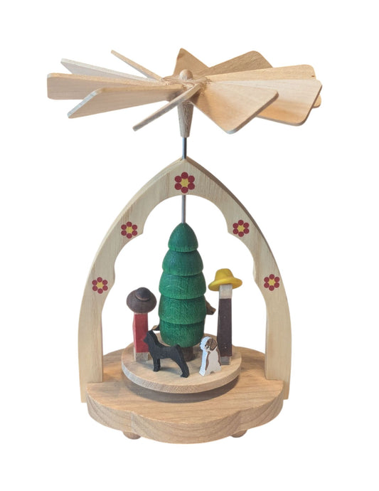 CHRISTMAS PYRAMID : DOG TRAINING
