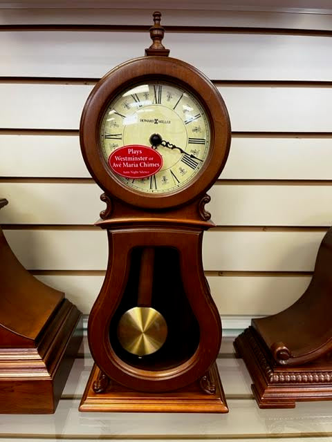 "Arendal" mantle clock with pendulum