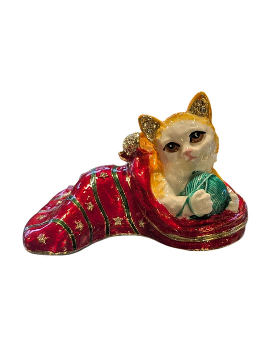 CAT IN STOCKING RING BOX